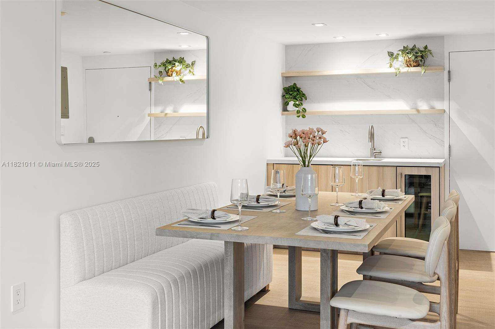 Roney Palace Unit #630 | Picture 28