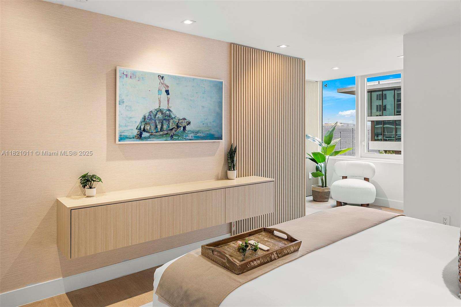 Roney Palace Unit #630 | Picture 5