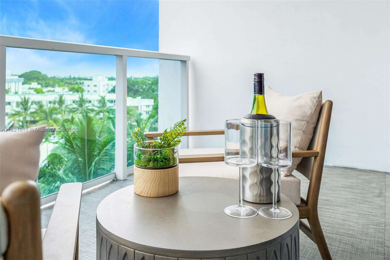 Roney Palace Unit #630 | Picture 45