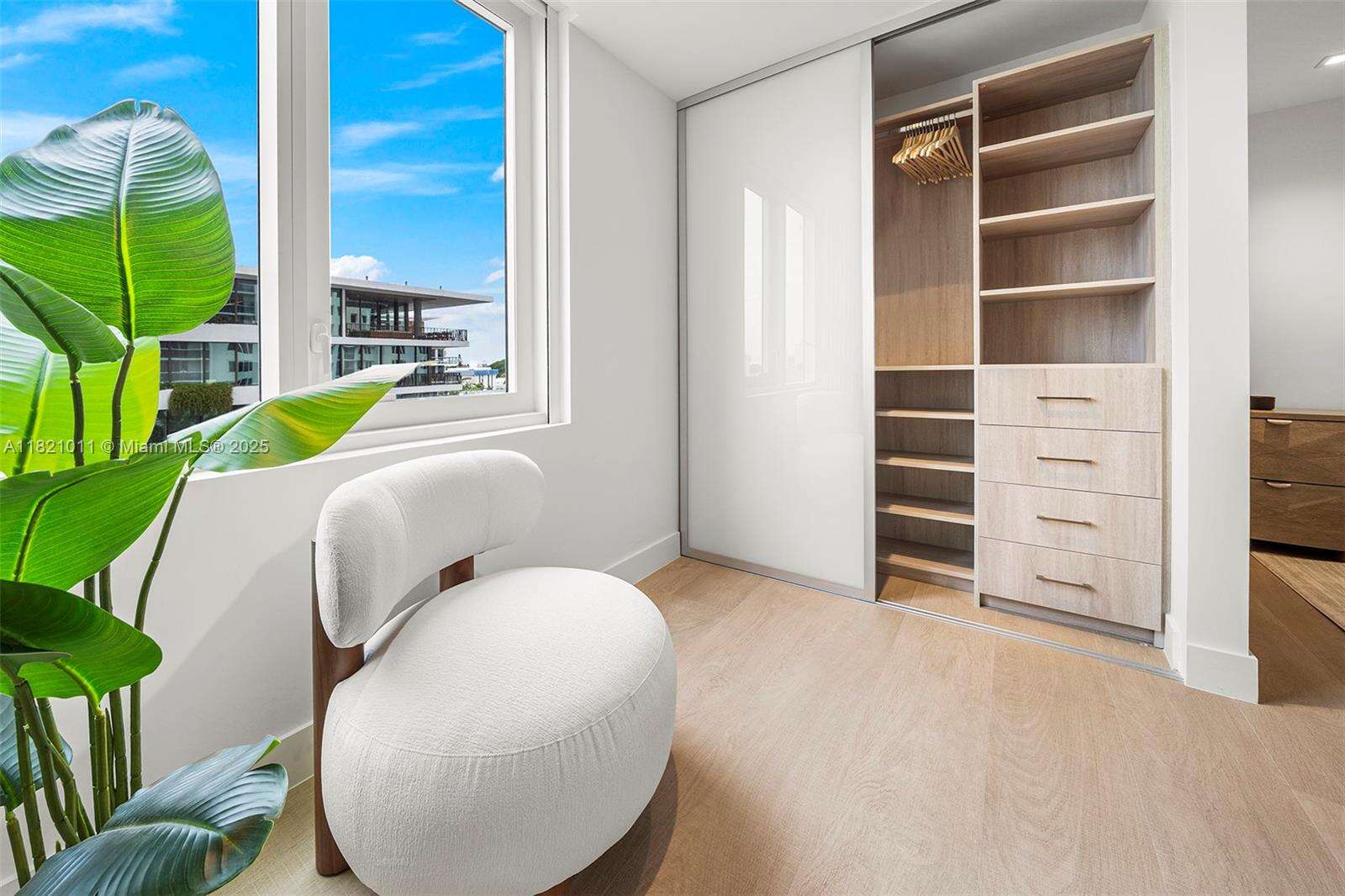 Roney Palace Unit #630 | Picture 9