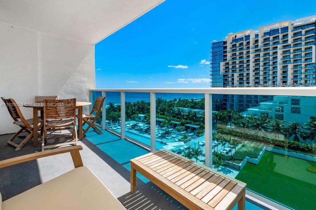 Roney Palace Unit #705 | Picture 2