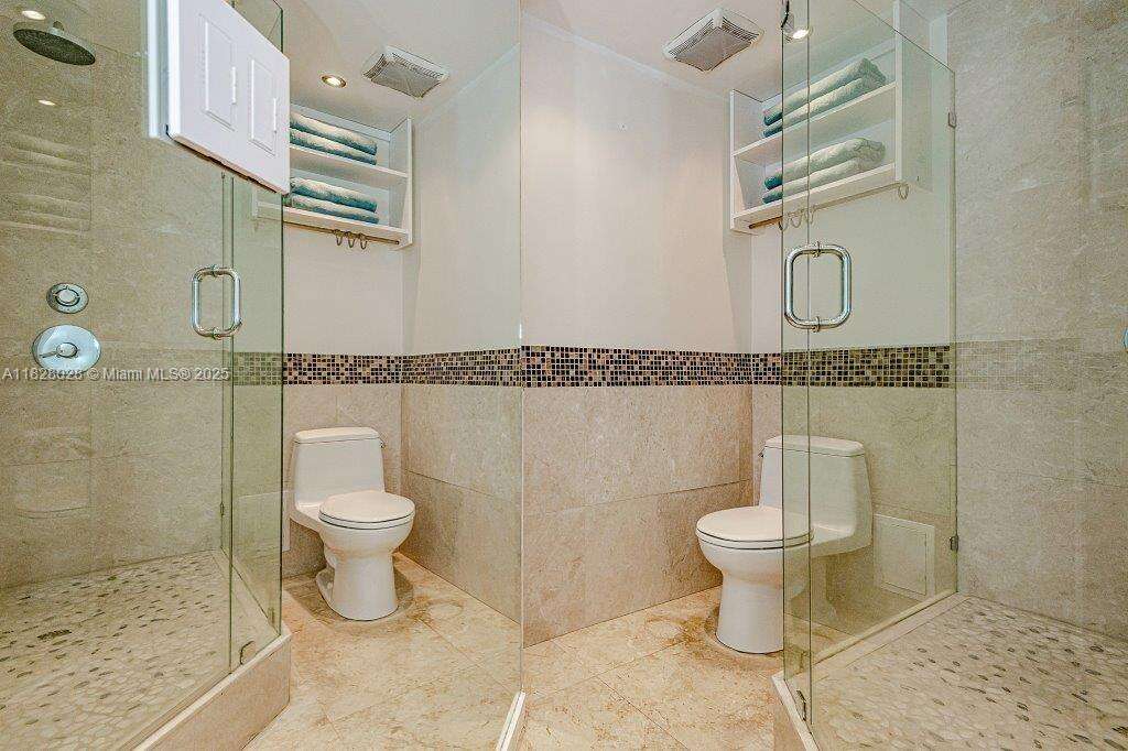 Roney Palace Unit #705 | Picture 22