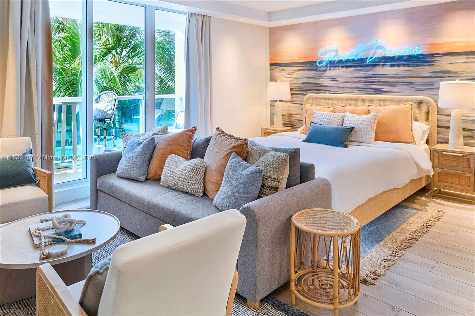 Roney Palace Unit #329 | Picture 3