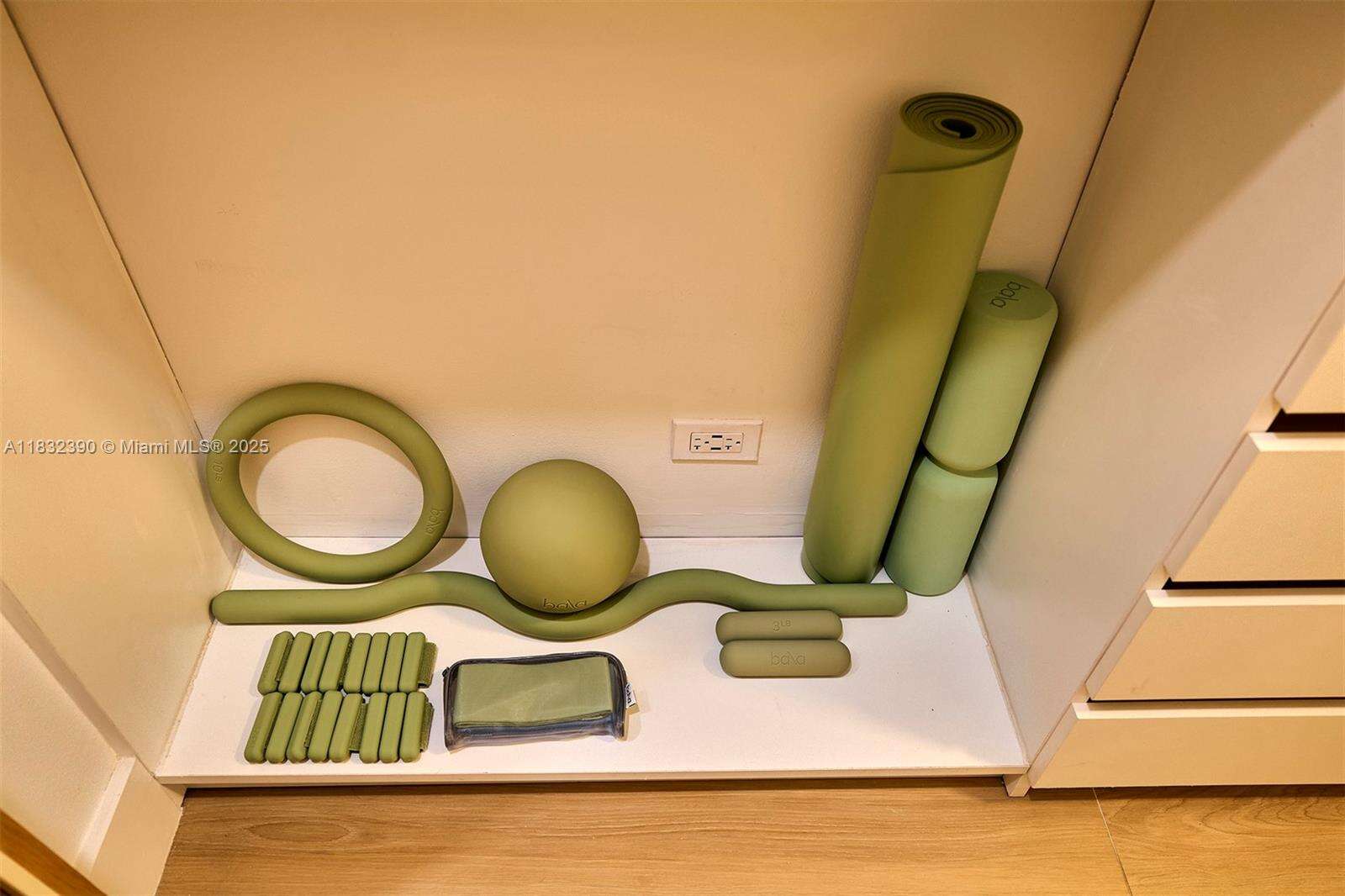 Roney Palace Unit #1429 | Picture 12