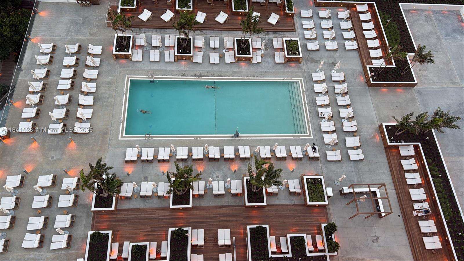 Roney Palace Unit #625 | Picture 26