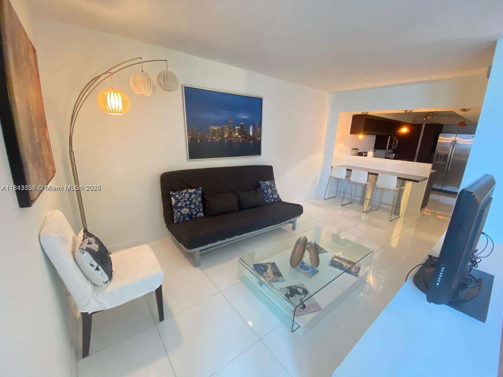 Roney Palace For Rent | Unit #1023