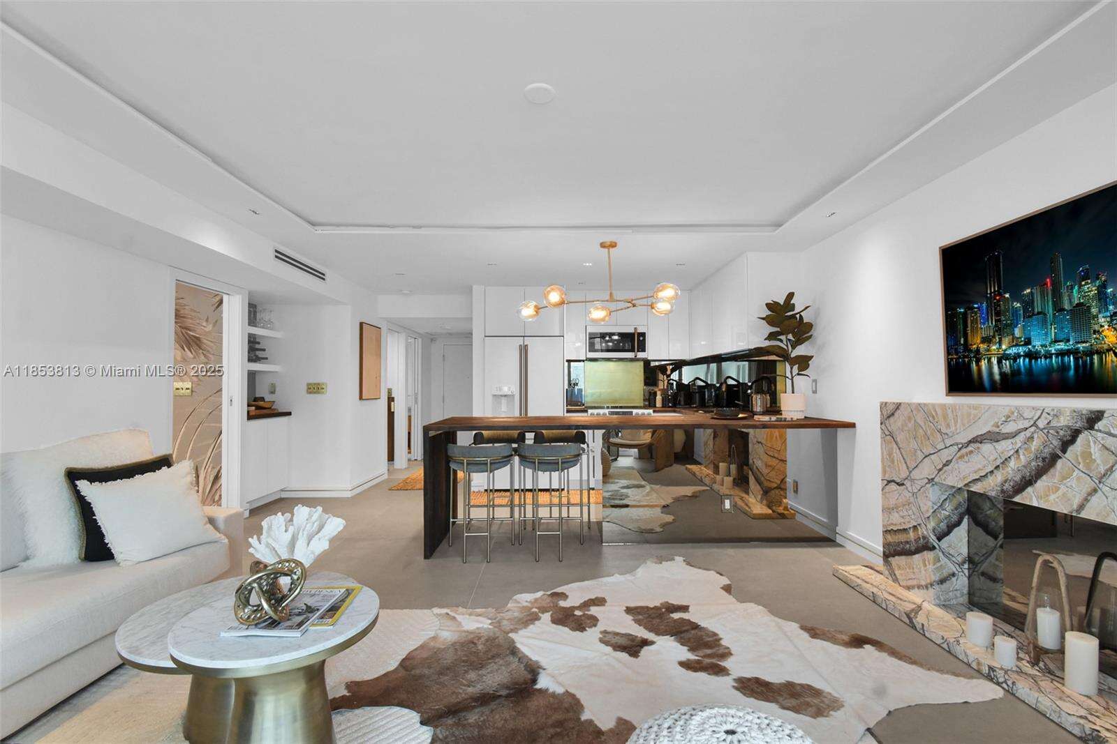 Roney Palace For Rent | Unit #1201