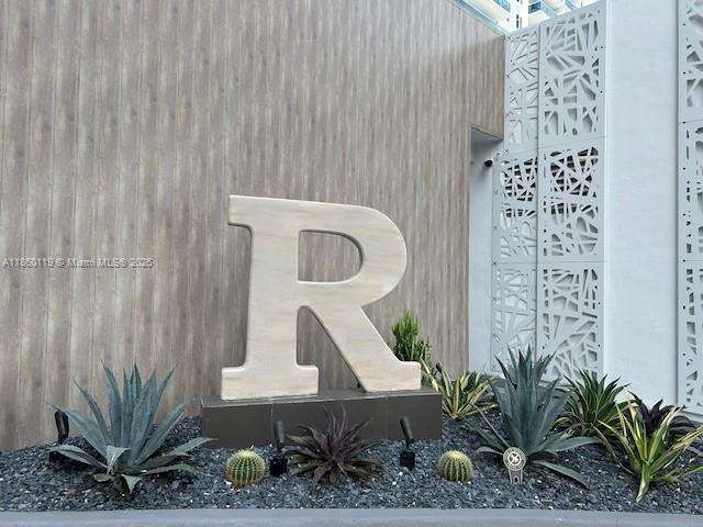 Roney Palace Unit #306 | Picture 17