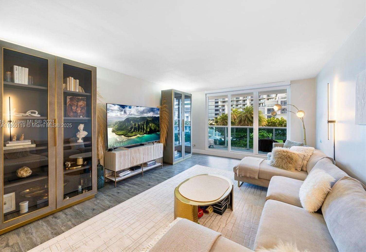 Roney Palace Unit #306 | Picture 3