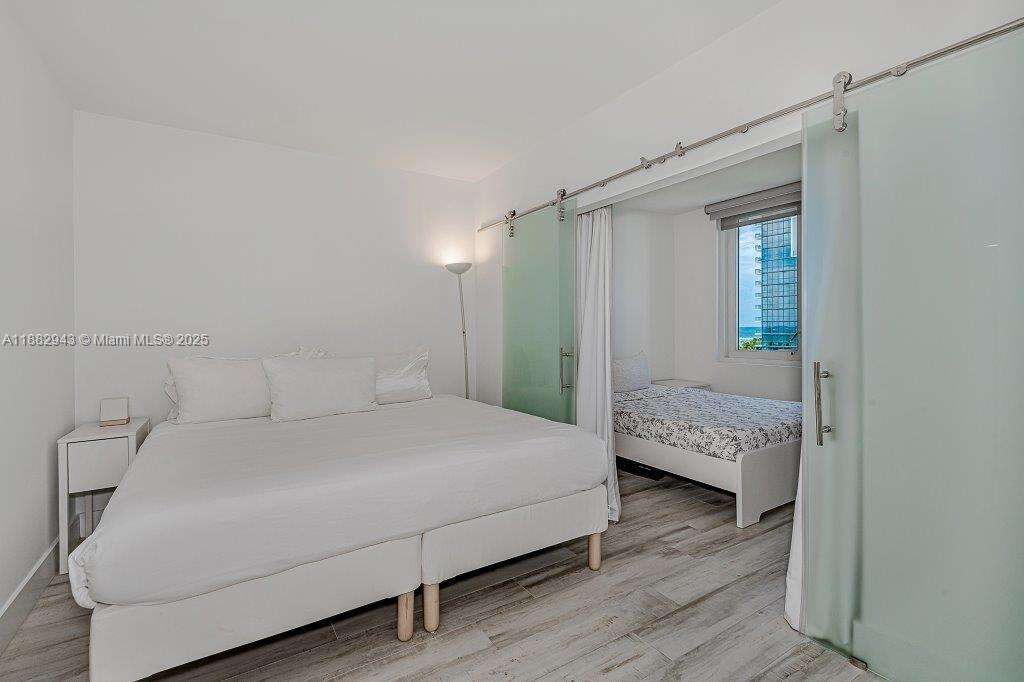 Roney Palace Unit #604 | Picture 23