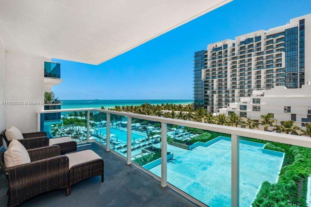 Roney Palace Unit #604 | Picture 4