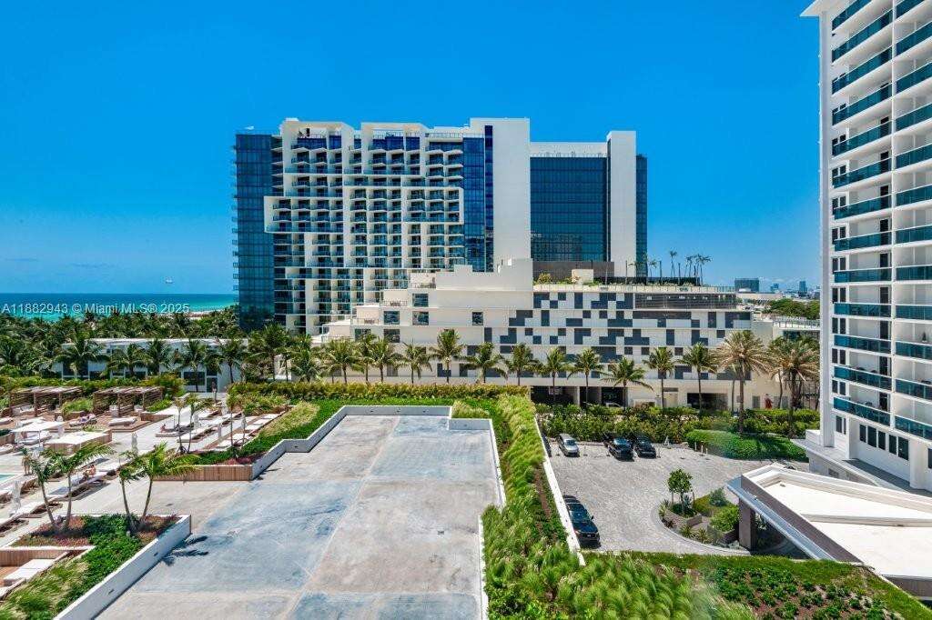 Roney Palace Unit #604 | Picture 7