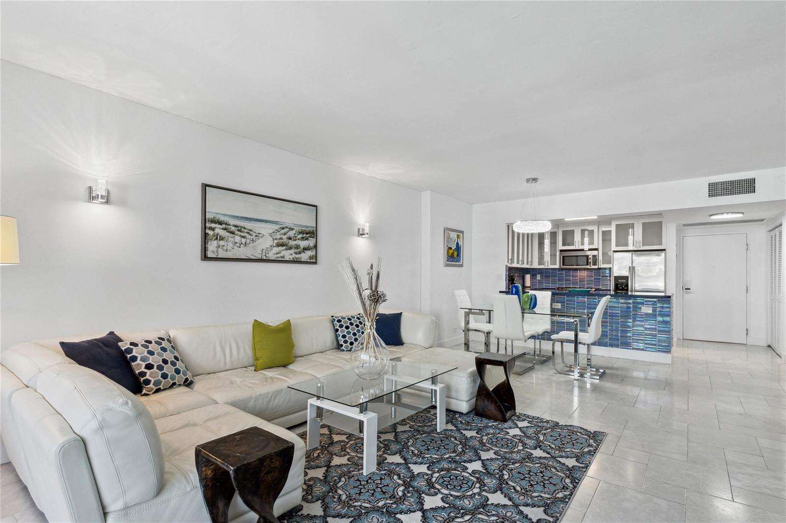 Roney Palace Unit #1015 | Picture 7