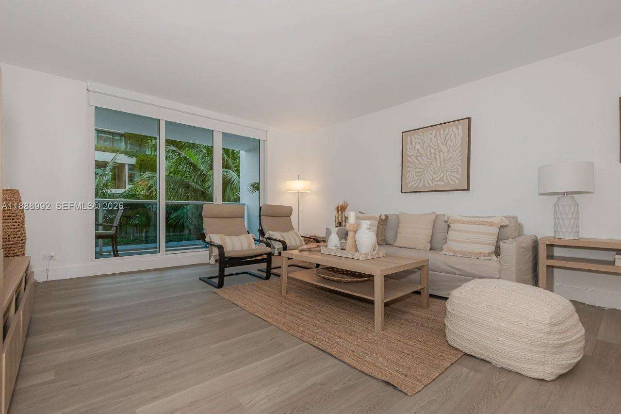 Roney Palace Unit #333 | Picture 4