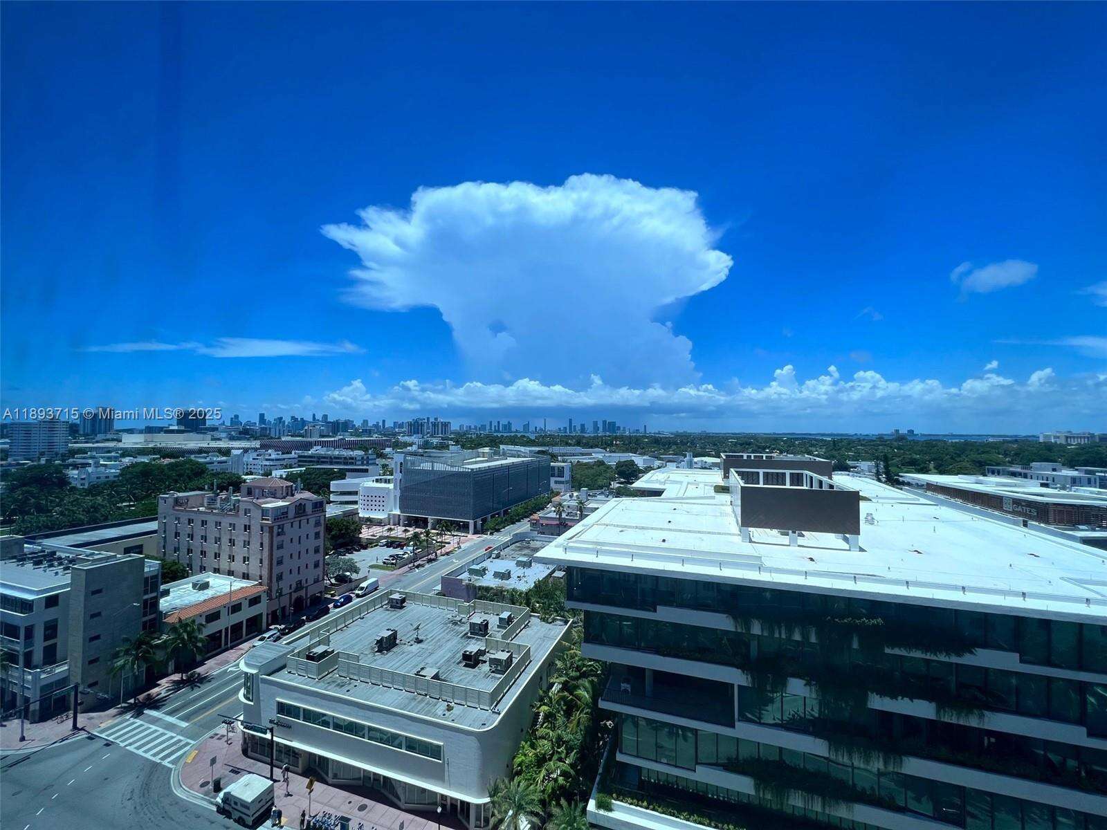 Roney Palace Unit #1232 | Picture 14