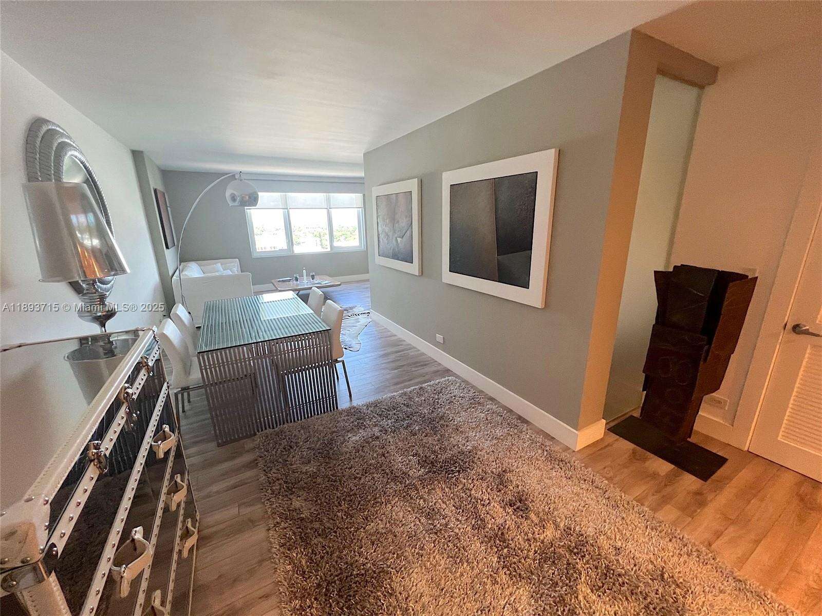 Roney Palace Unit #1232 | Picture 3