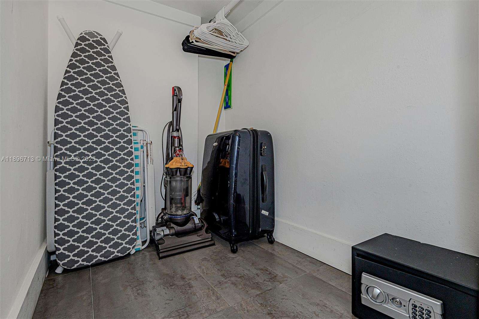 Roney Palace Unit #723 | Picture 24