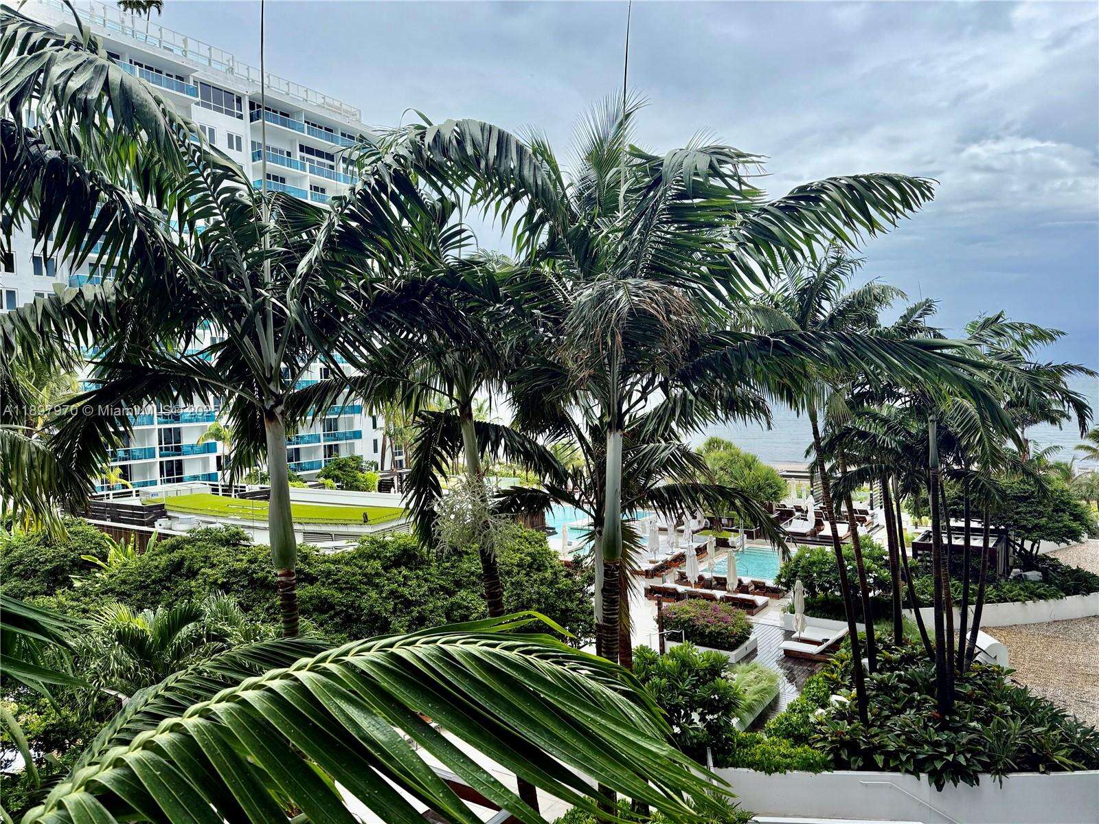 Roney Palace Unit #619 | Picture 11