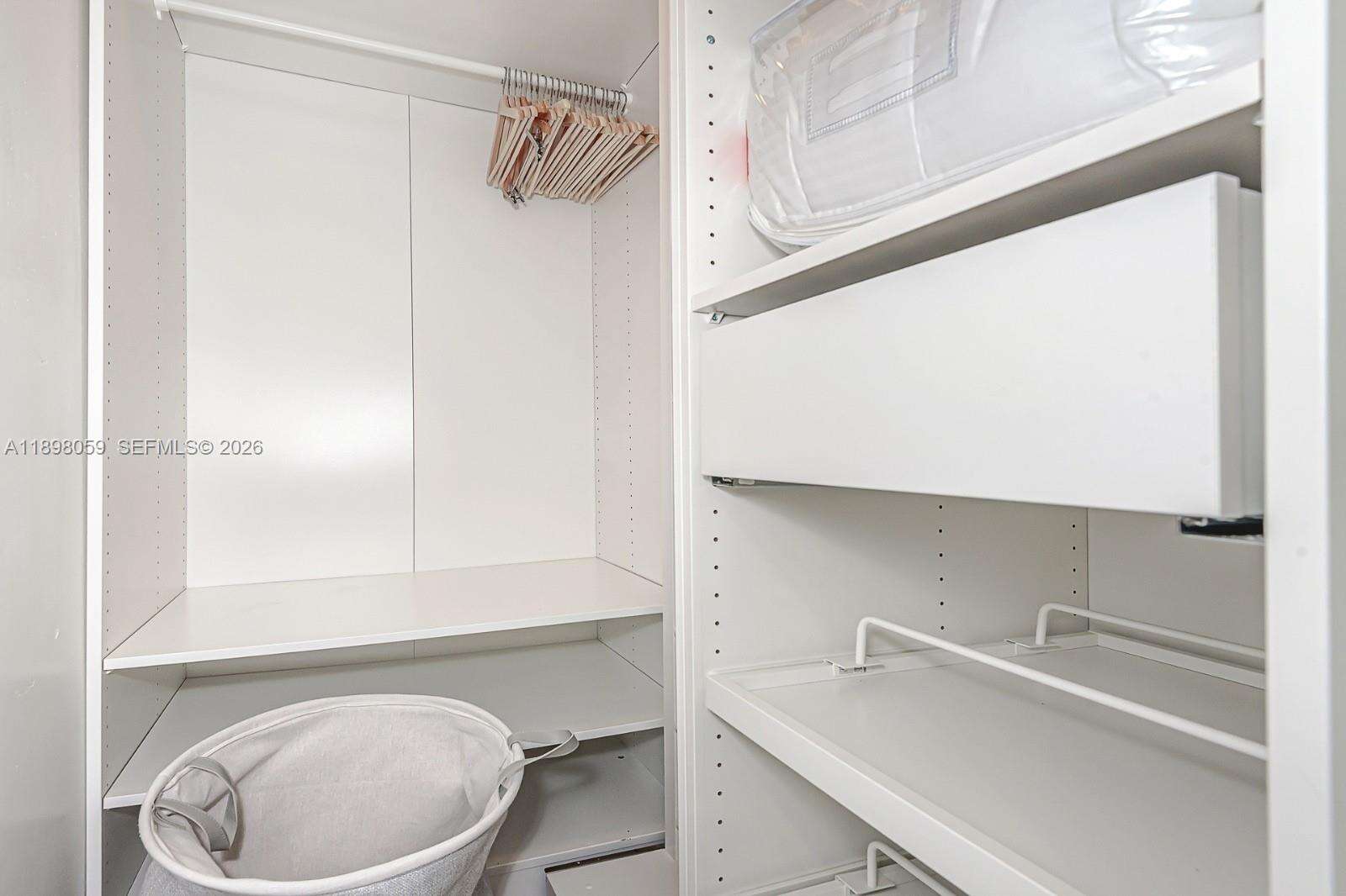 Roney Palace Unit #843 | Picture 6