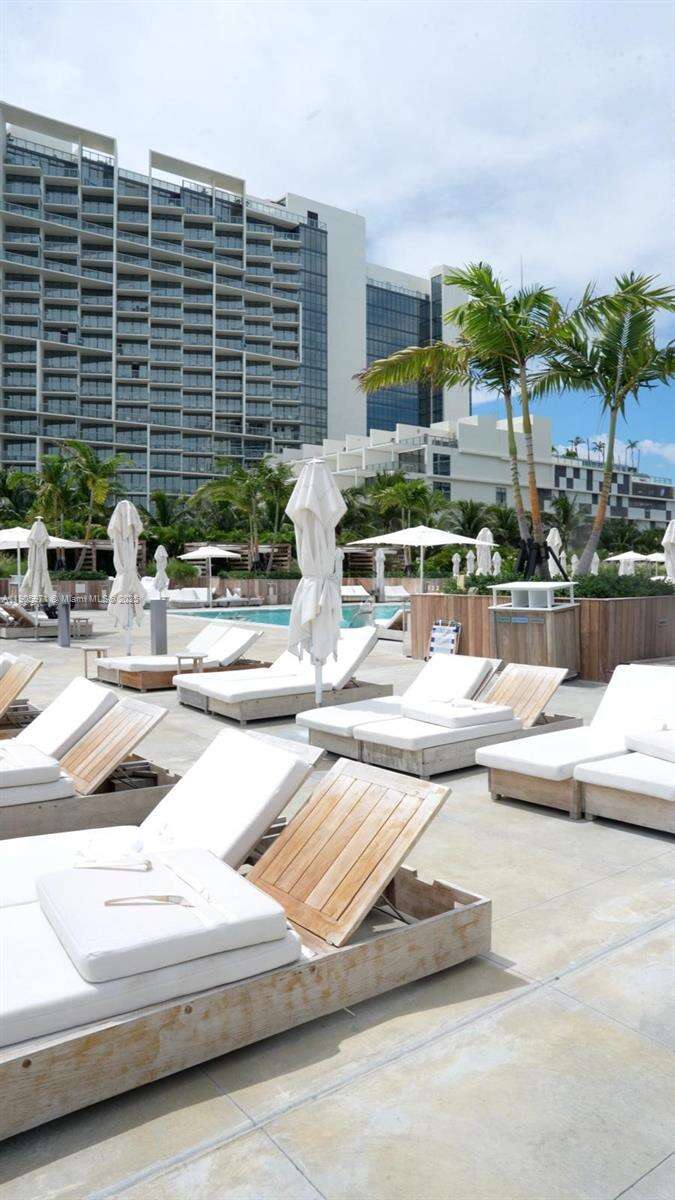 Roney Palace Unit #836 | Picture 16