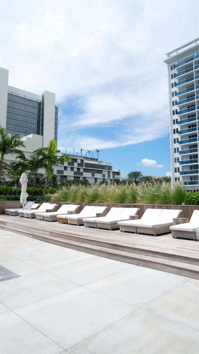 Roney Palace Unit #836 | Picture 18