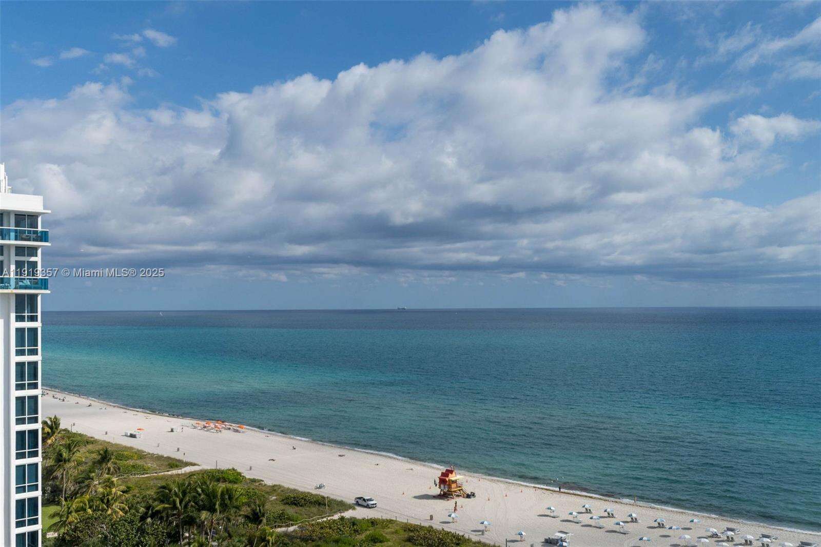 Roney Palace Unit #1512 | Picture 2