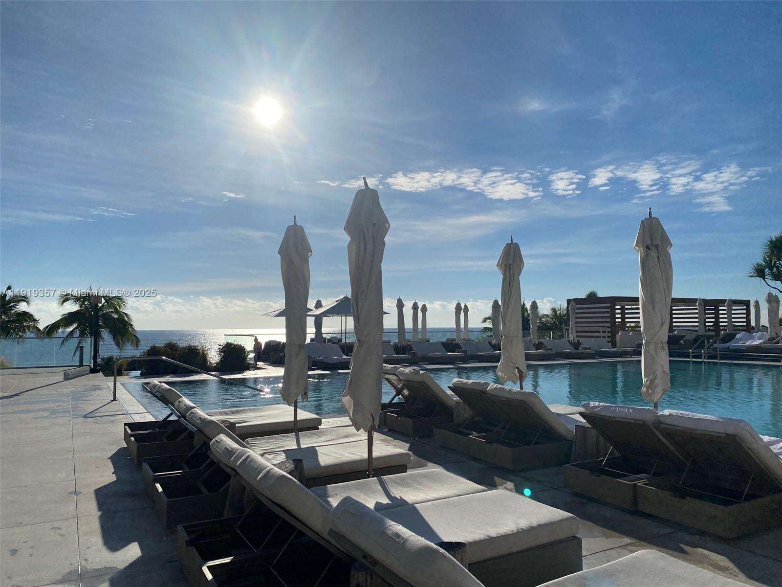 Roney Palace Unit #1512 | Picture 17