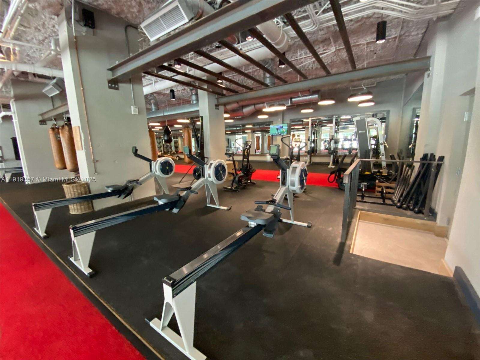 Roney Palace Unit #1512 | Picture 27