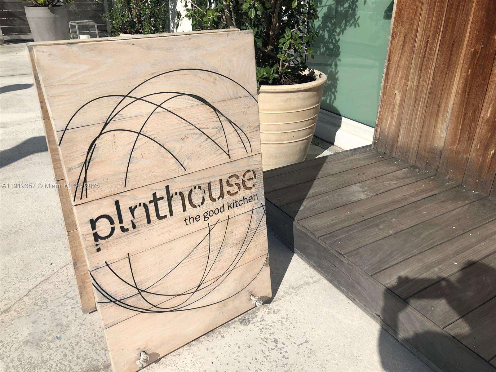 Roney Palace Unit #1512 | Picture 34