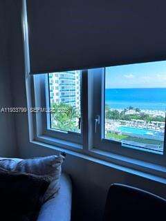 Roney Palace Unit #1025 | Picture 10