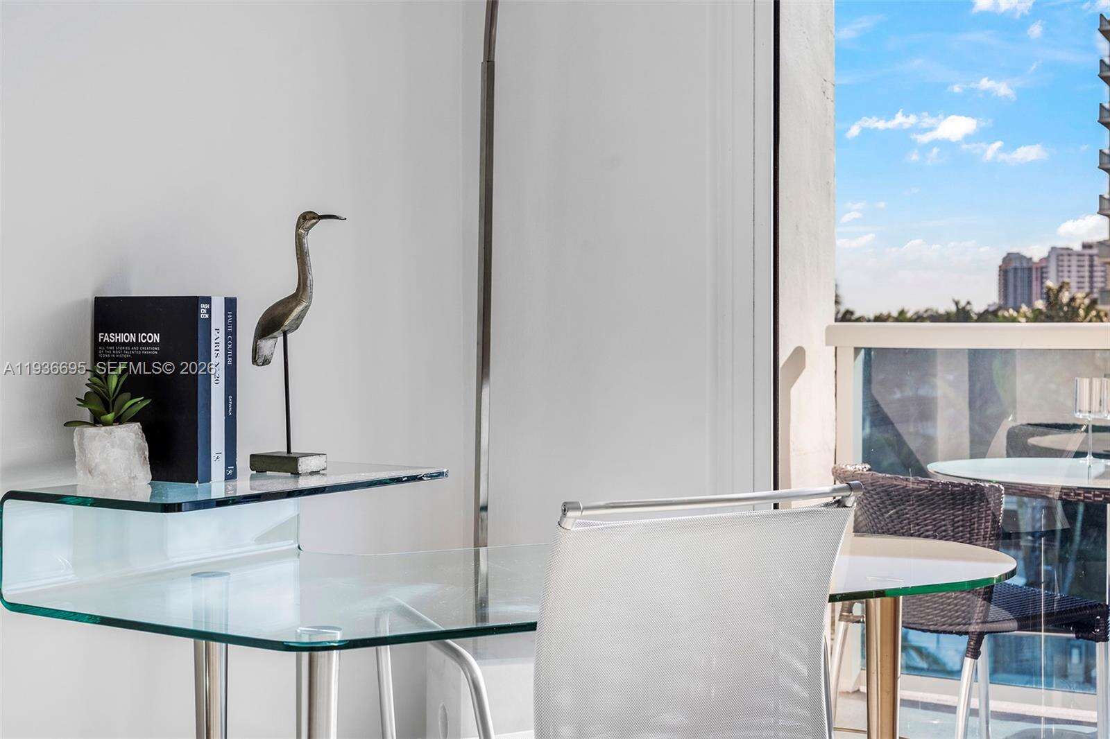 Roney Palace Unit #408 | Picture 15