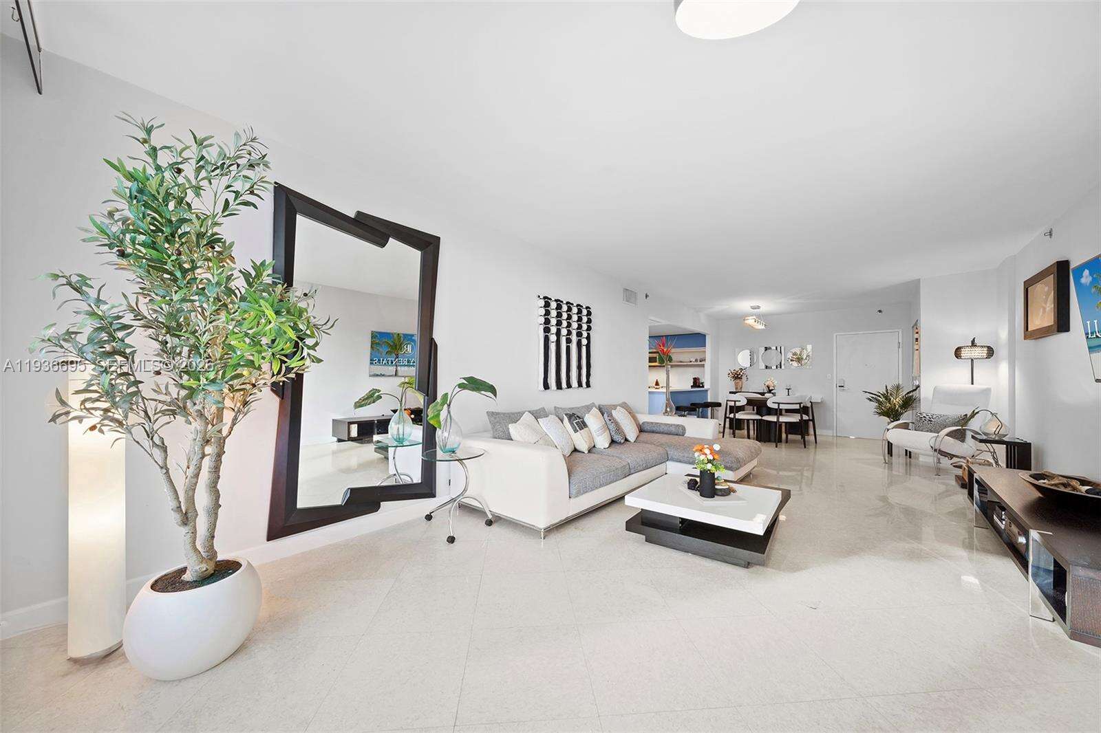 Roney Palace Unit #408 | Picture 18