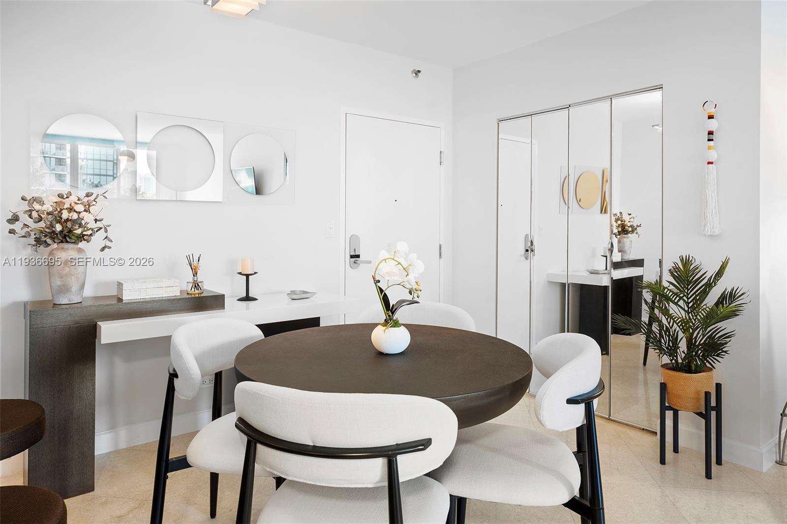 Roney Palace Unit #408 | Picture 19