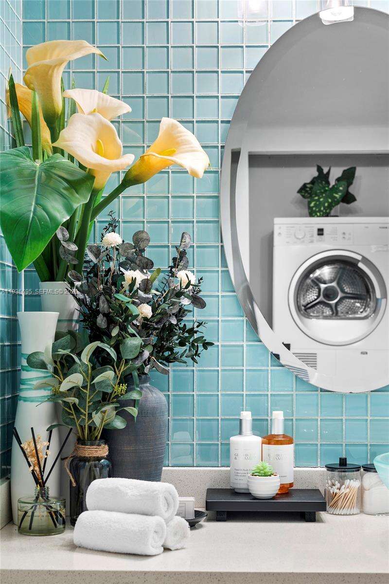 Roney Palace Unit #408 | Picture 37