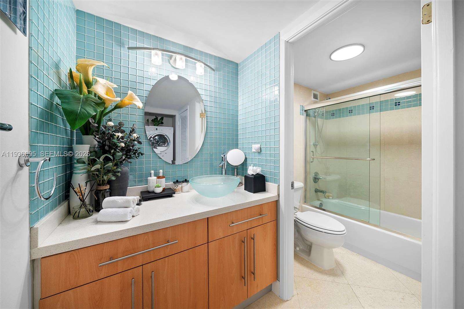 Roney Palace Unit #408 | Picture 39