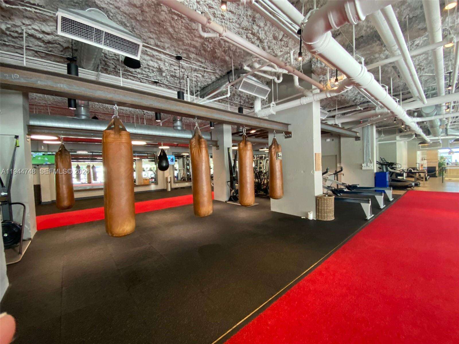 Roney Palace Unit #810 | Picture 27