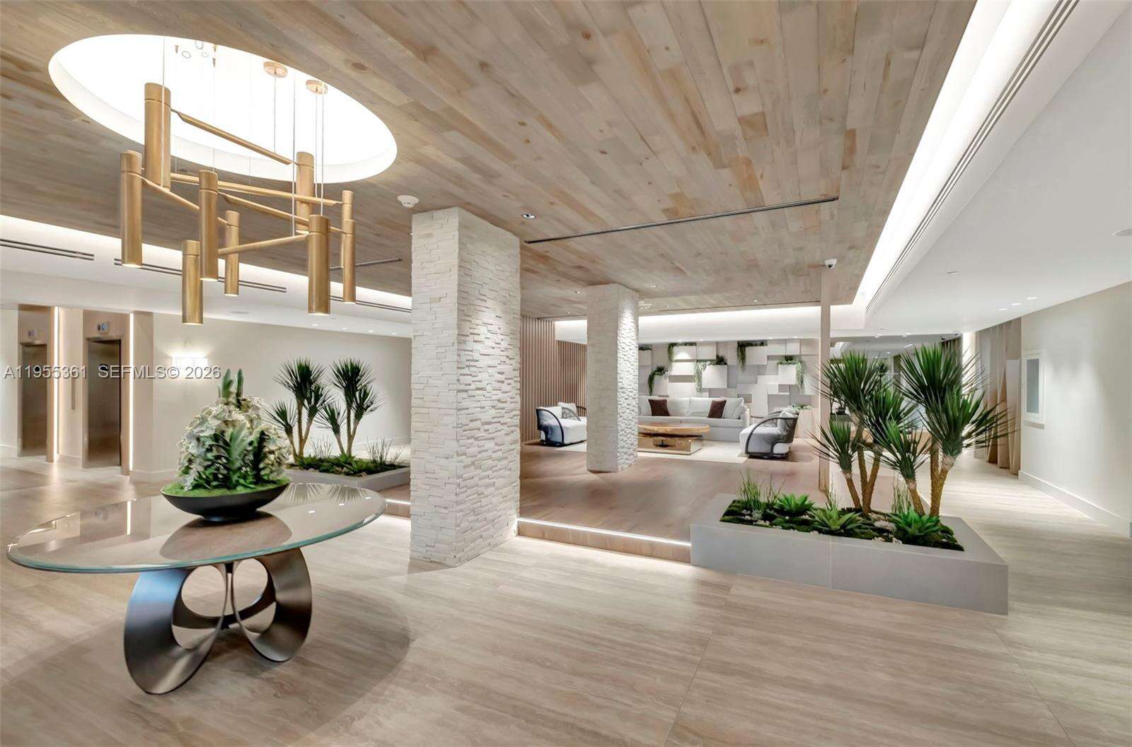 Roney Palace For Rent | Unit #321