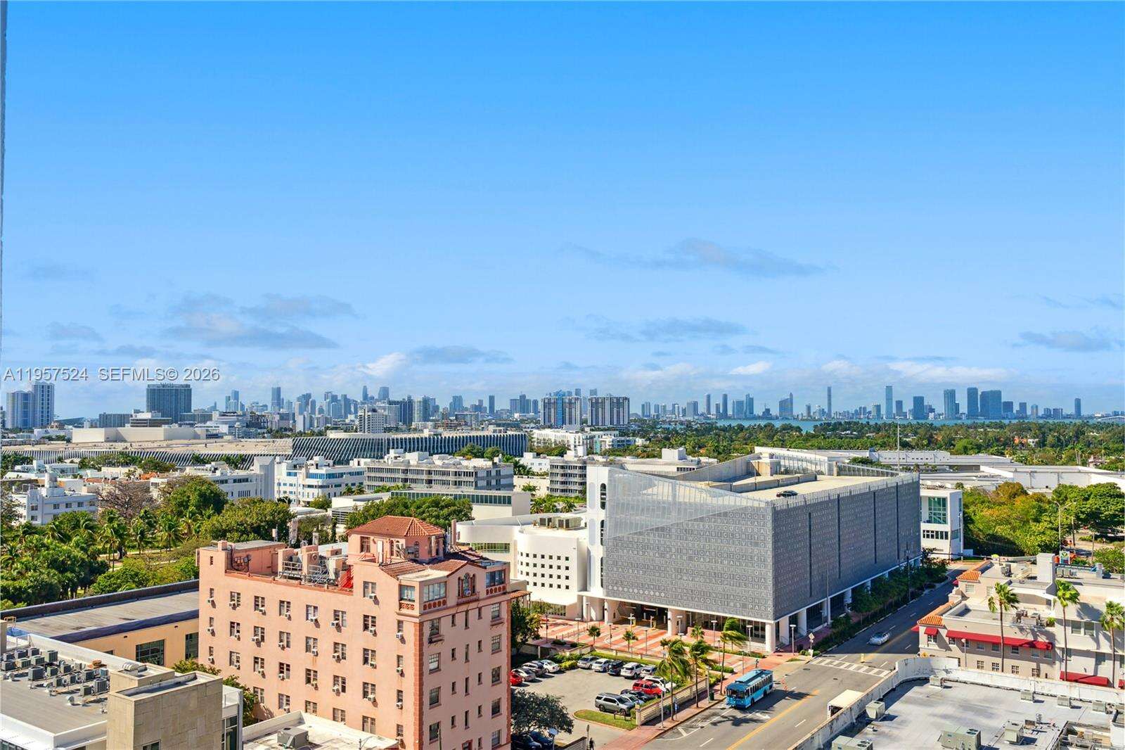 Roney Palace Unit #1234 | Picture 14