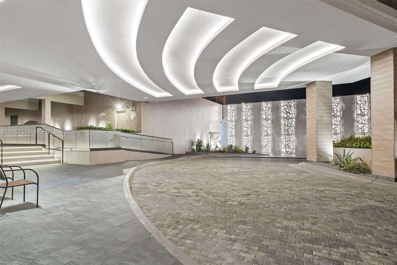 Roney Palace Unit #1234 | Picture 27