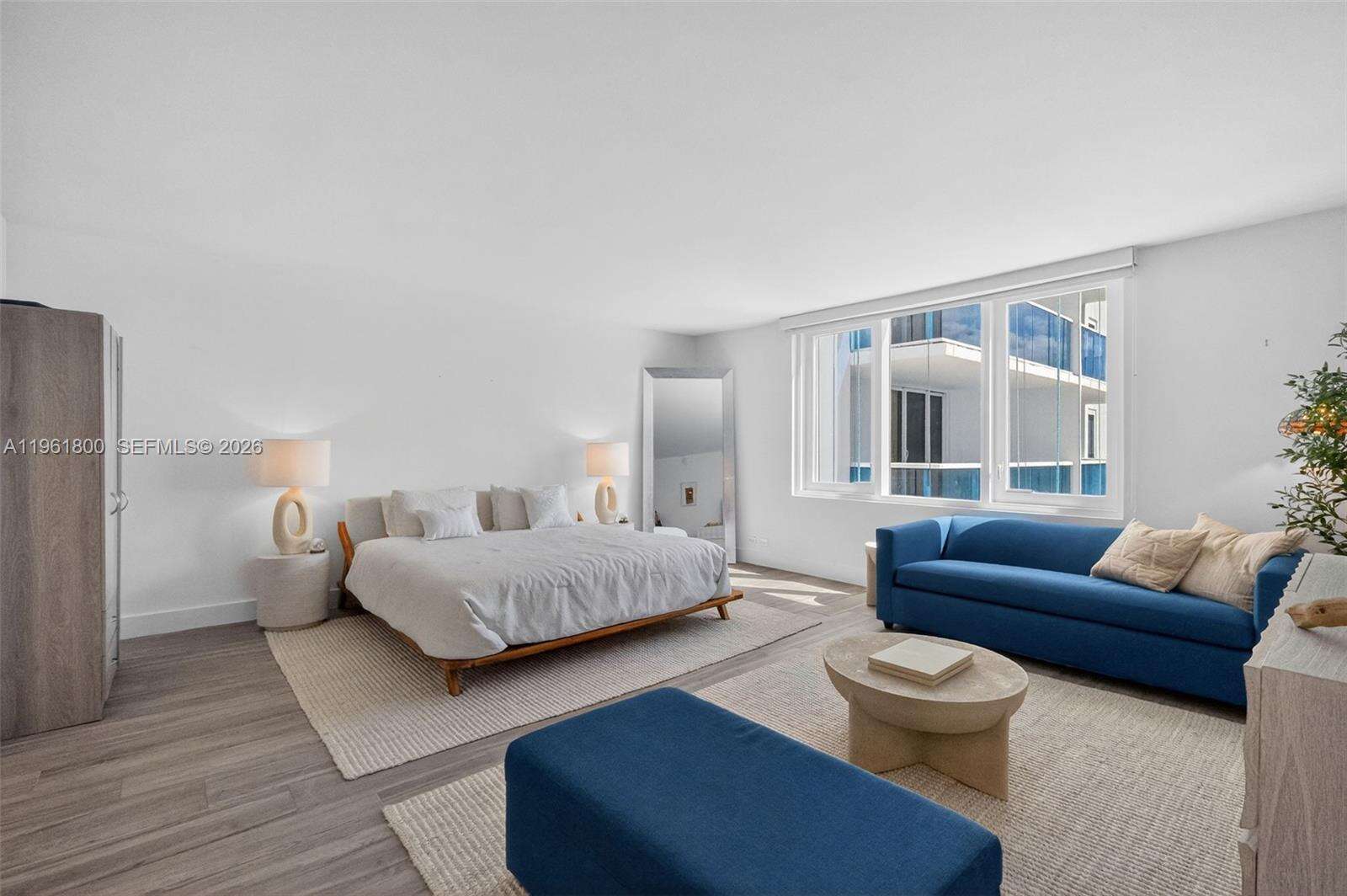 Roney Palace Unit #943 | Picture 28