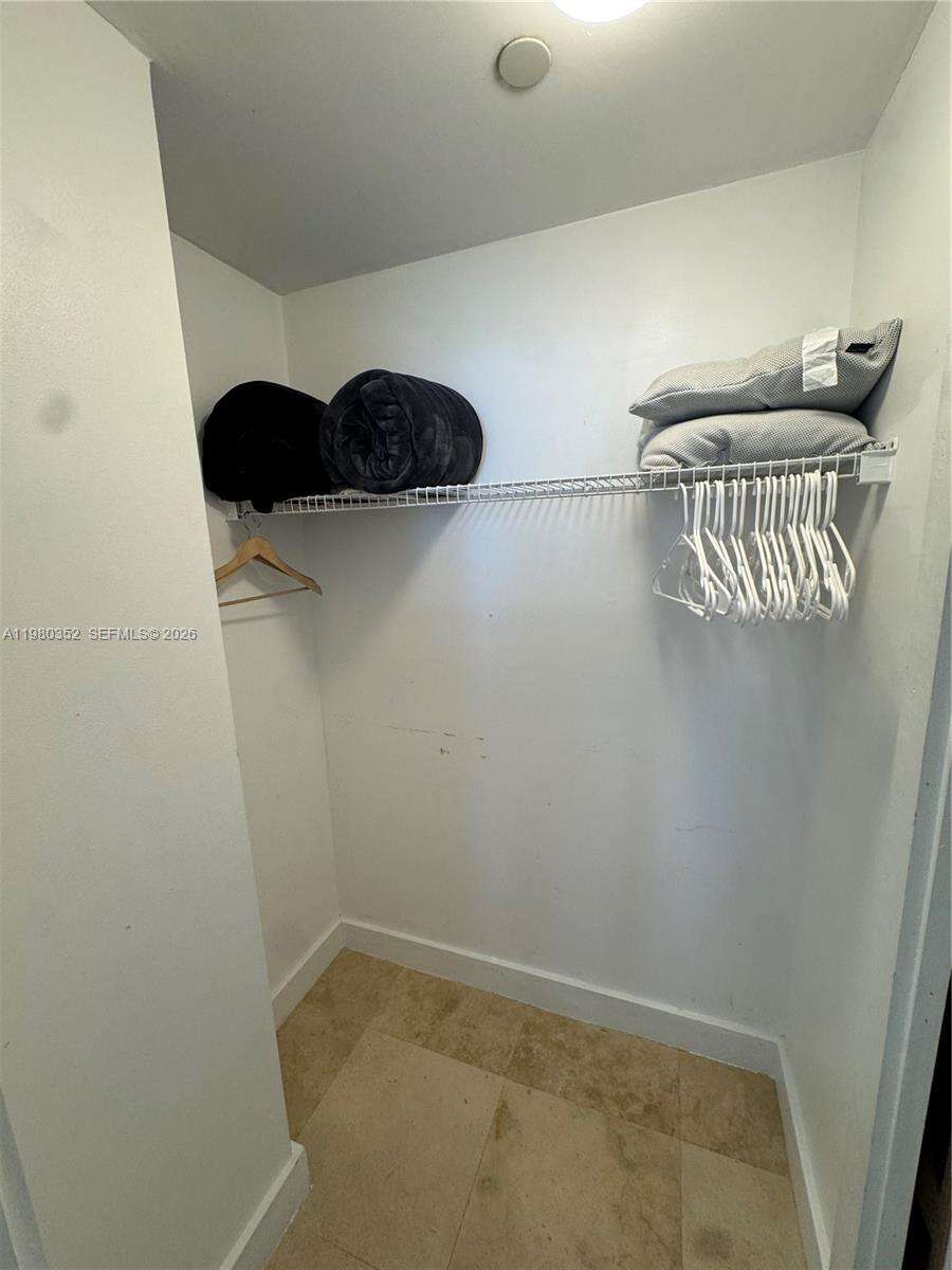 Roney Palace Unit #1525 | Picture 41