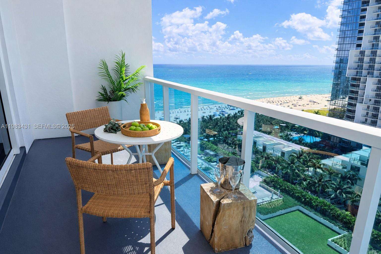 Roney Palace Unit #1501 | Picture 20