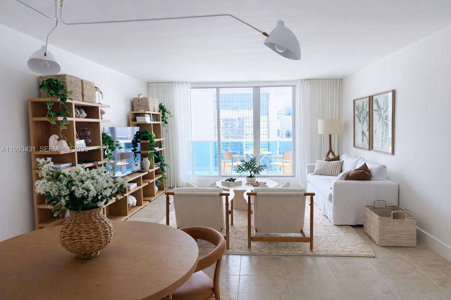 Roney Palace Unit #1501 | Picture 3