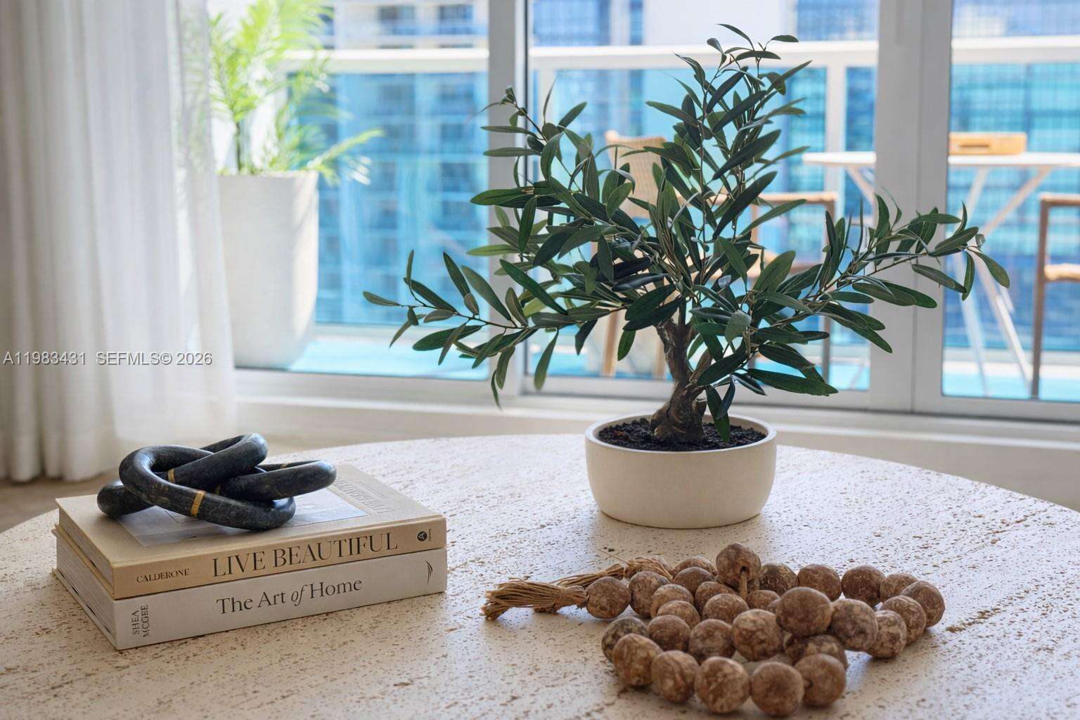 Roney Palace Unit #1501 | Picture 24