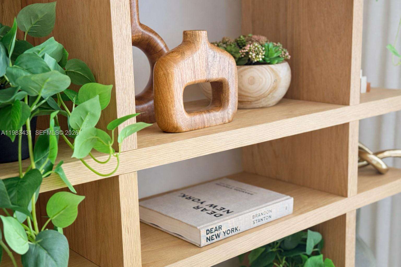 Roney Palace Unit #1501 | Picture 30