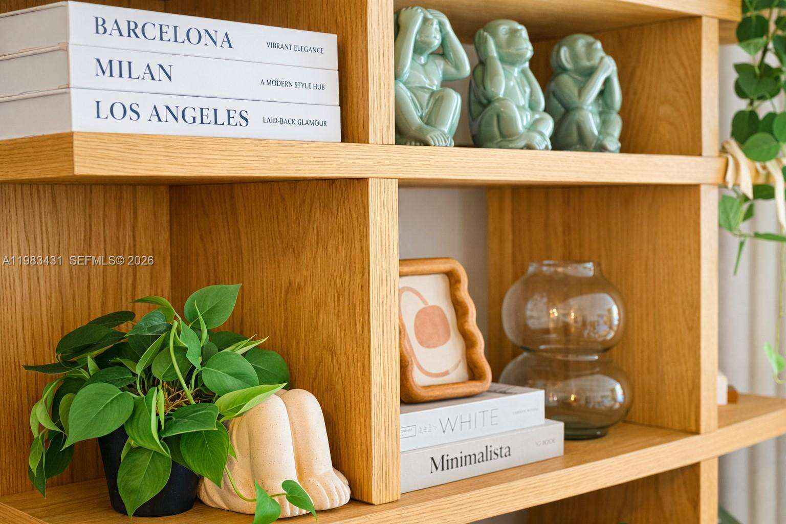 Roney Palace Unit #1501 | Picture 32