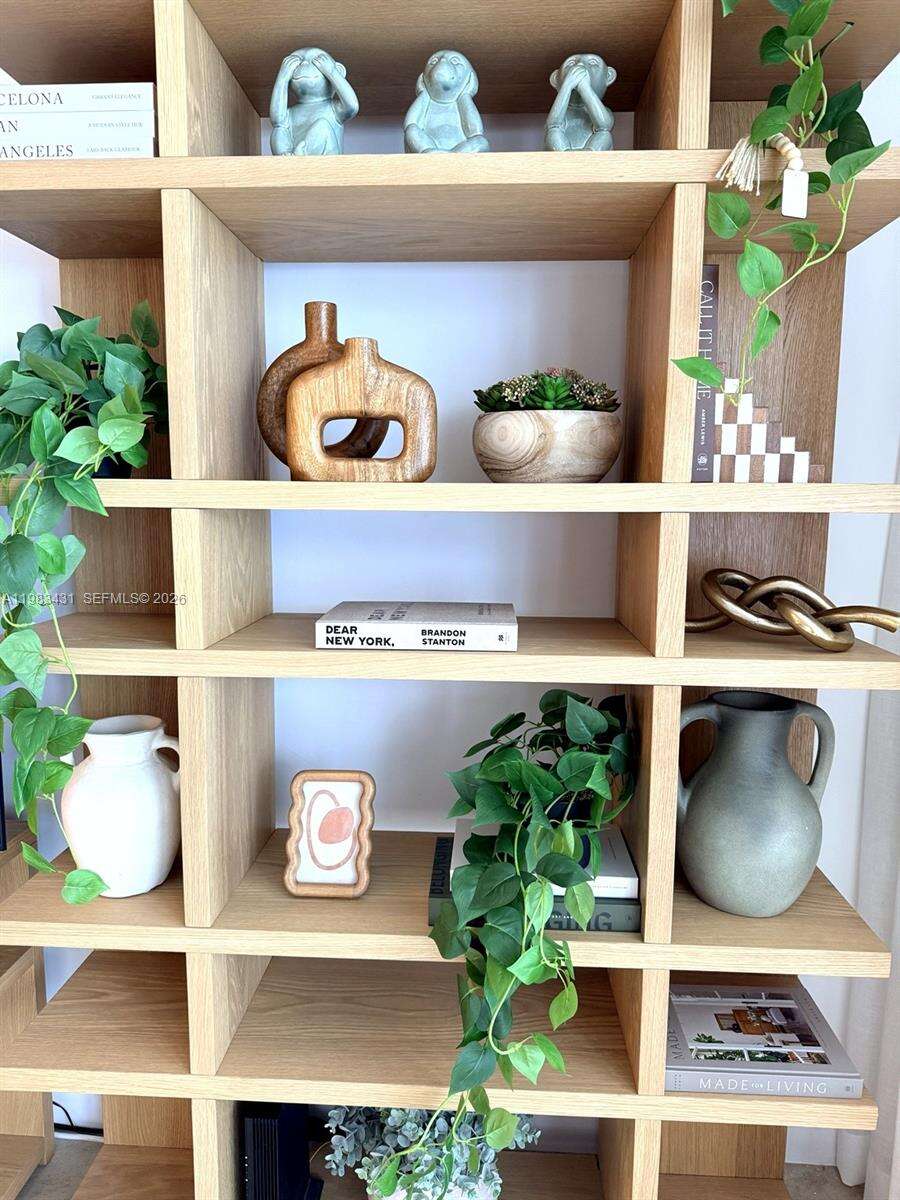 Roney Palace Unit #1501 | Picture 33