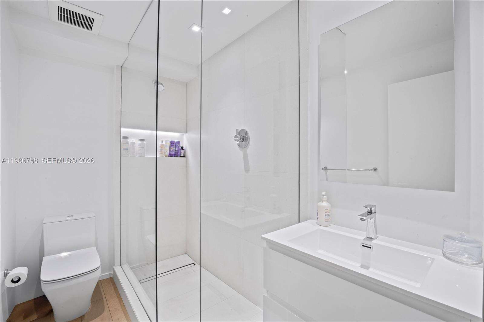 Roney Palace Unit #624 | Picture 13