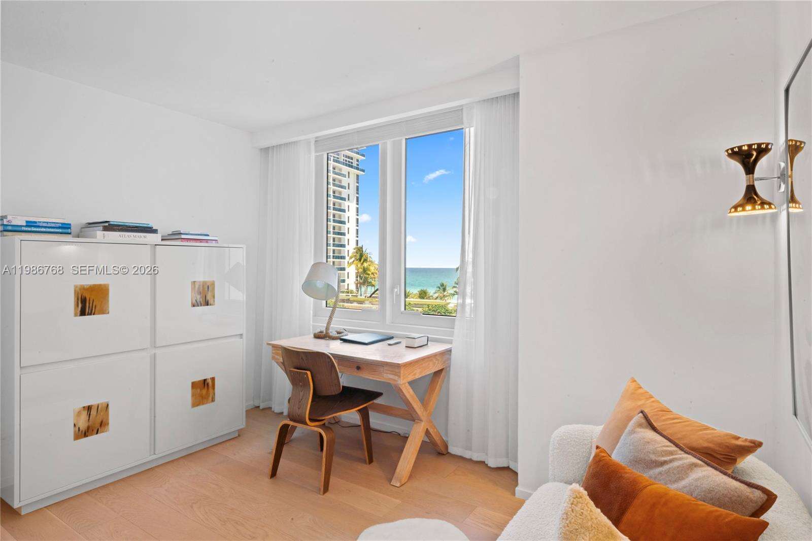 Roney Palace Unit #624 | Picture 8