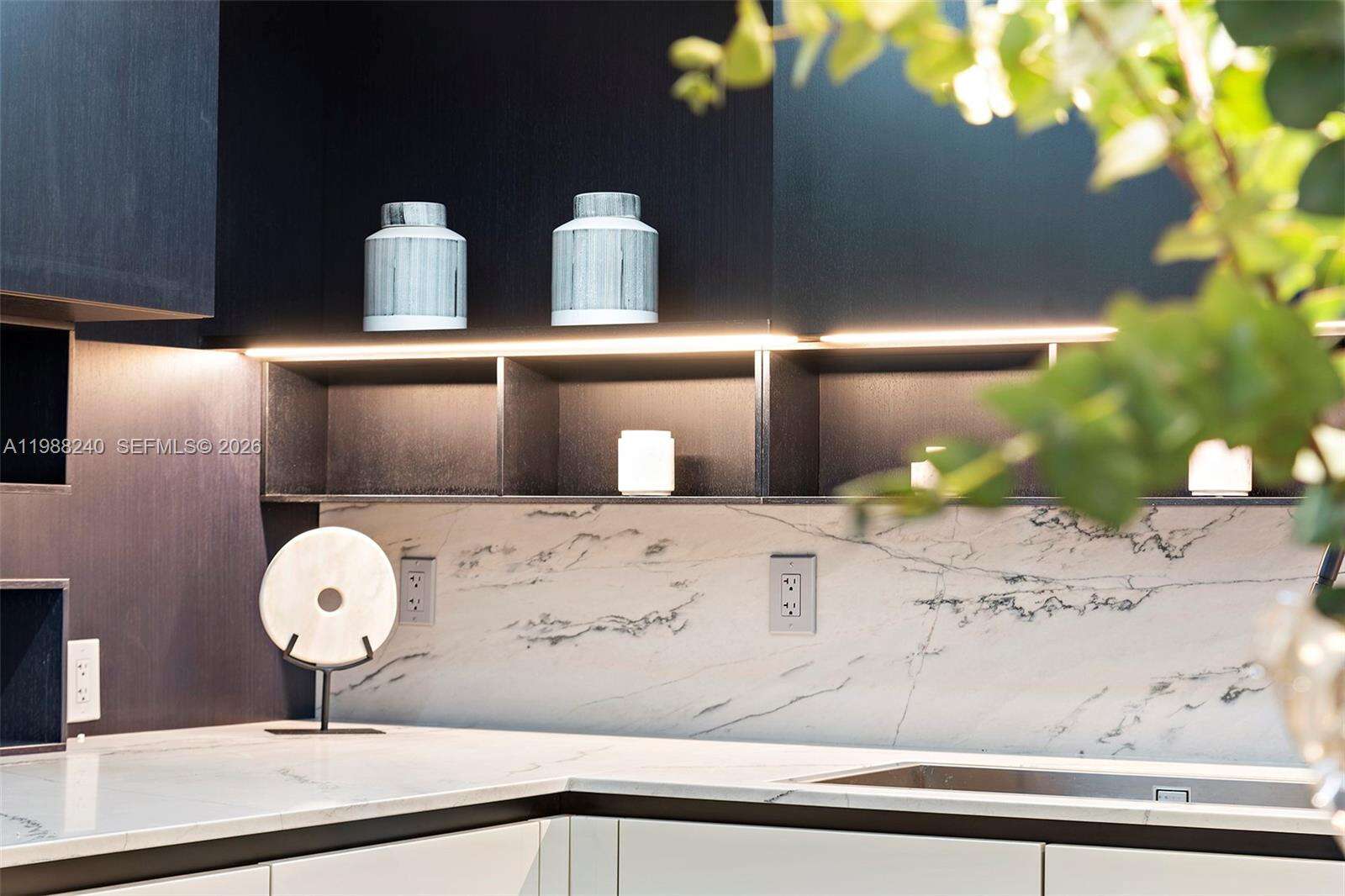 Roney Palace Unit #1004 | Picture 28